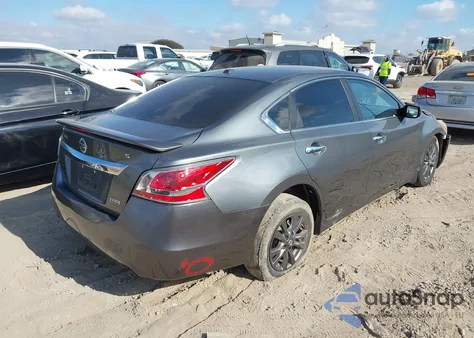 2015 Nissan Altima 2.5 S z USA, uszkodzony, nr VIN 1N4AL3AP5FN902234